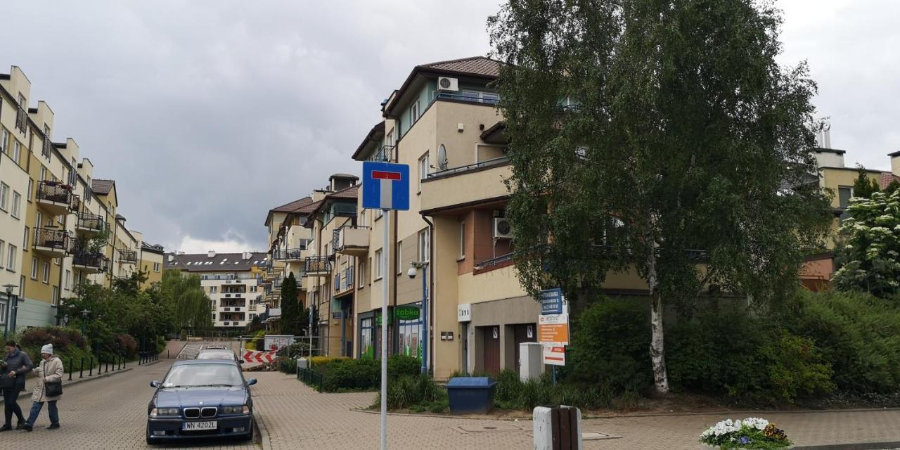 Classic Apartament Metro Kabaty Варшава Екстериор снимка