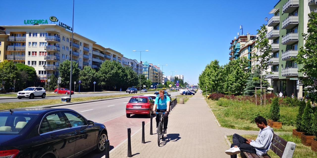 Classic Apartament Metro Kabaty Варшава Екстериор снимка