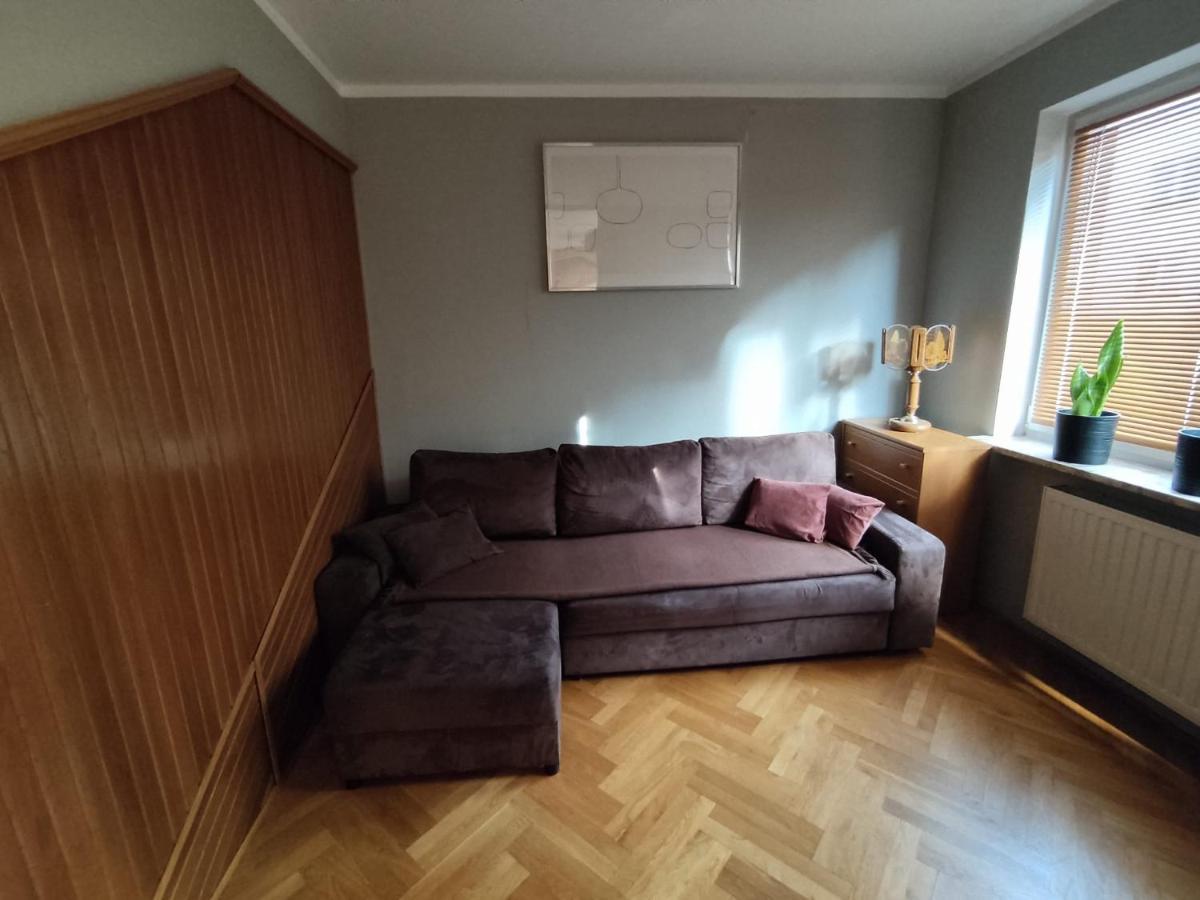 Classic Apartament Metro Kabaty Варшава Екстериор снимка