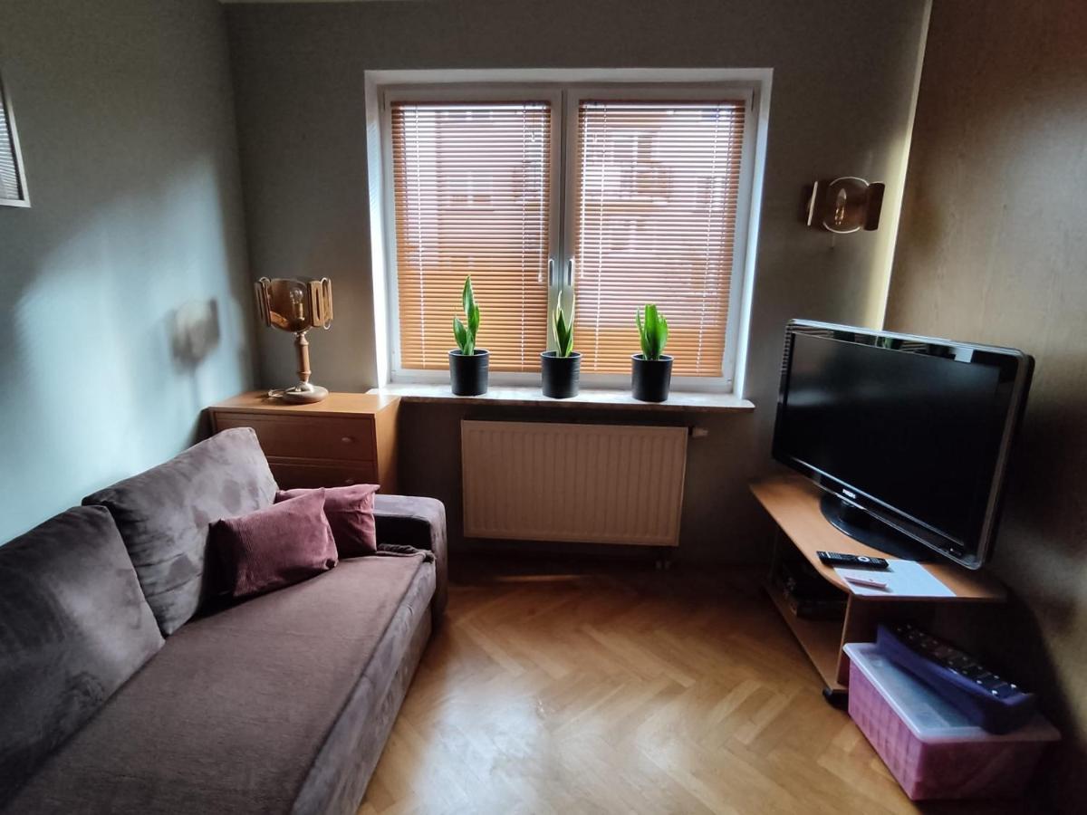 Classic Apartament Metro Kabaty Варшава Екстериор снимка