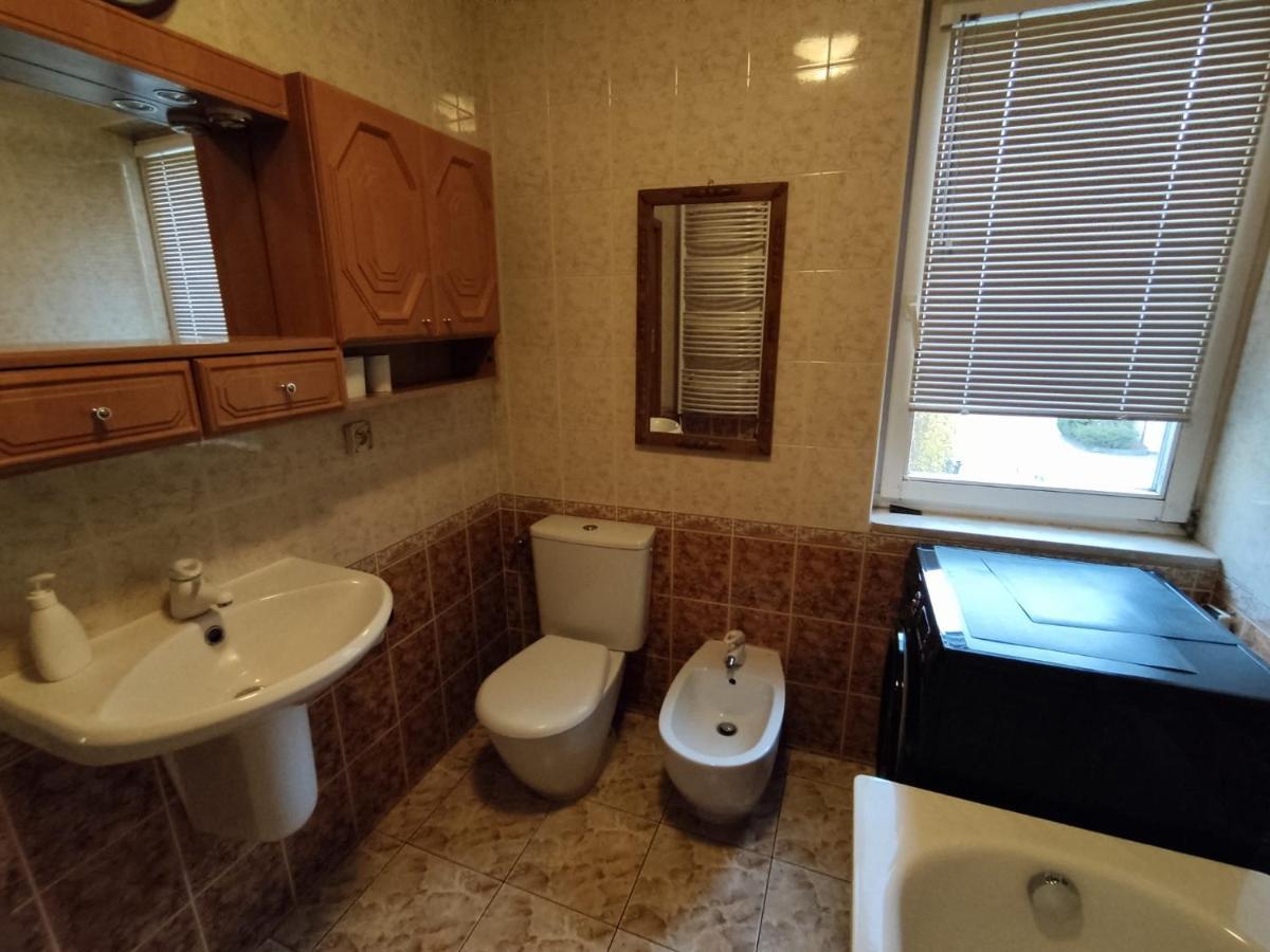 Classic Apartament Metro Kabaty Варшава Екстериор снимка
